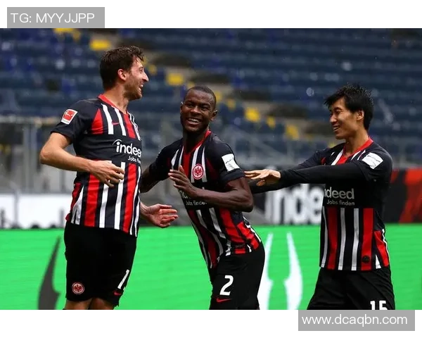 科隆与沃特福德的激烈对决揭示足球魅力与团队精神的完美结合